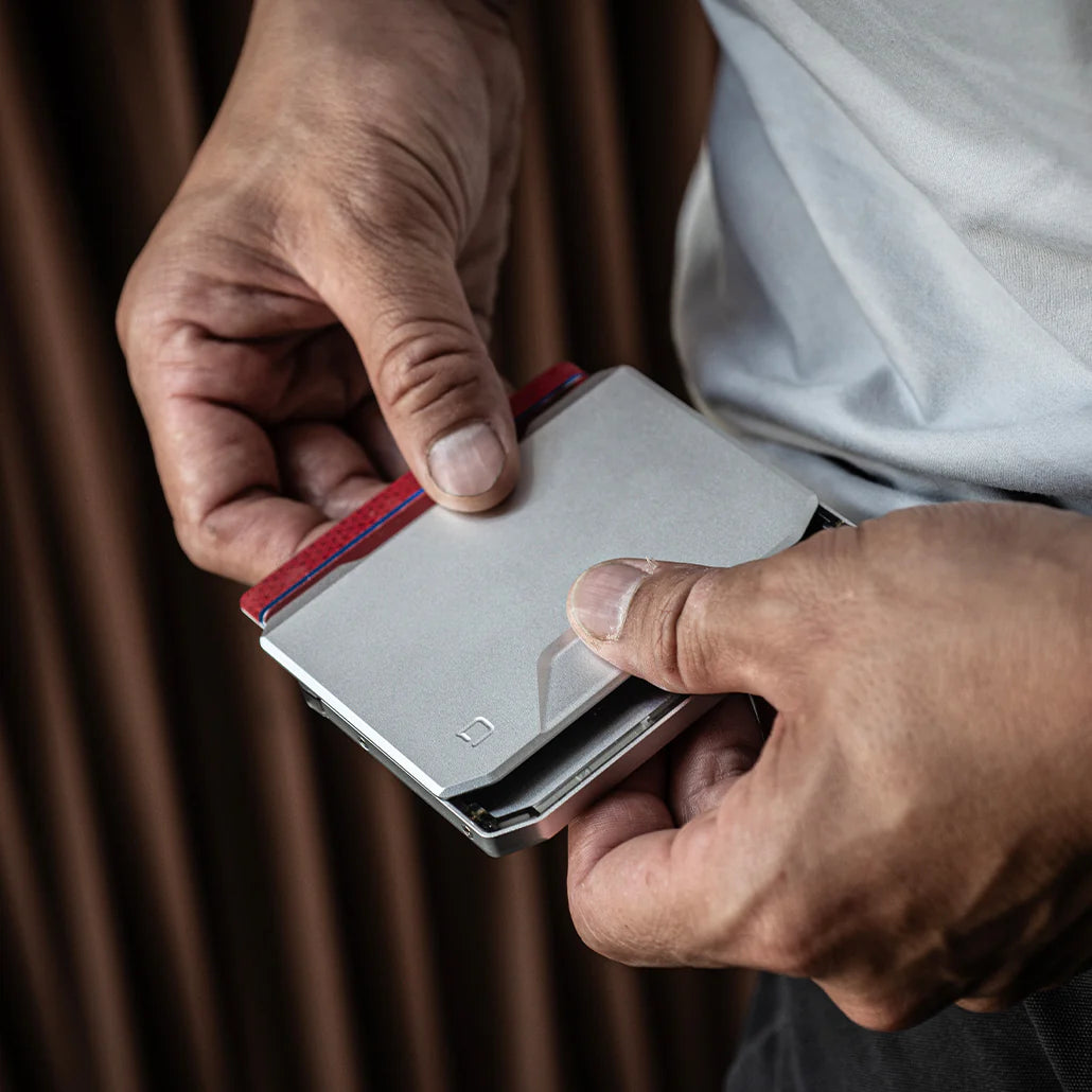 SK1 SLIDE KICK WALLET Dango