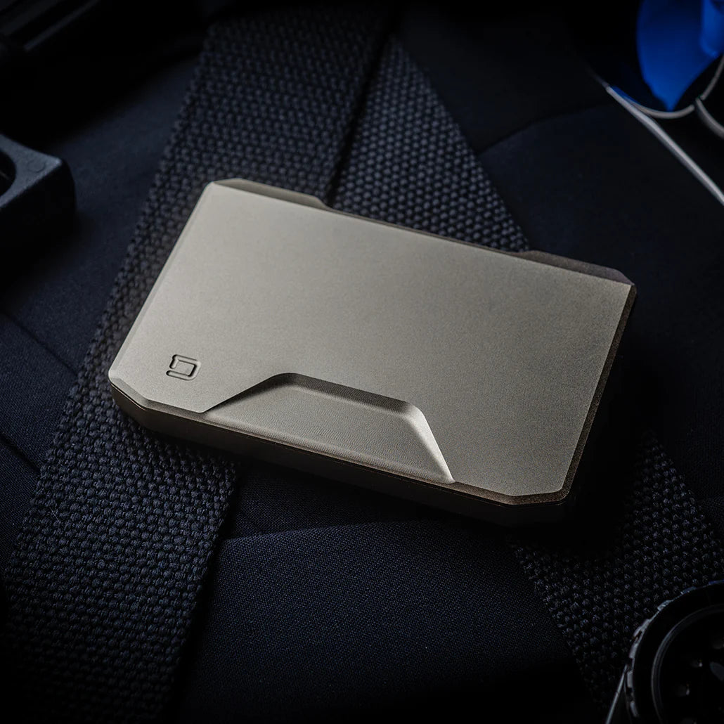 SK1 SPECIAL EDITION CHAMPAGNE GOLD SLIDE KICK WALLET Dango