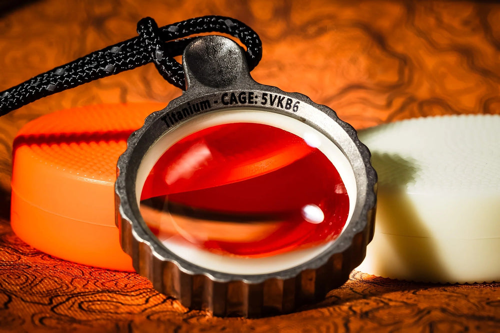 Titan Zoom - Sapphire Pocket Magnifier by Maratac® Countycomm