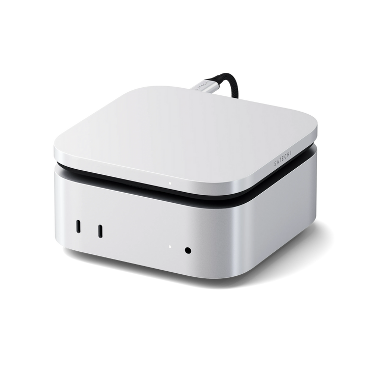 USB4 Slim NVMe SSD Enclosure Satechi