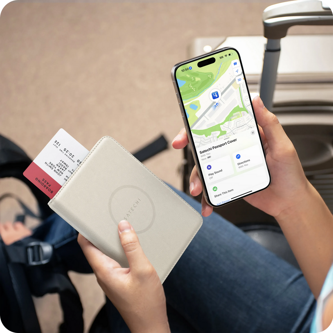 Vegan-Leather FindAll™ Passport Cover Satechi