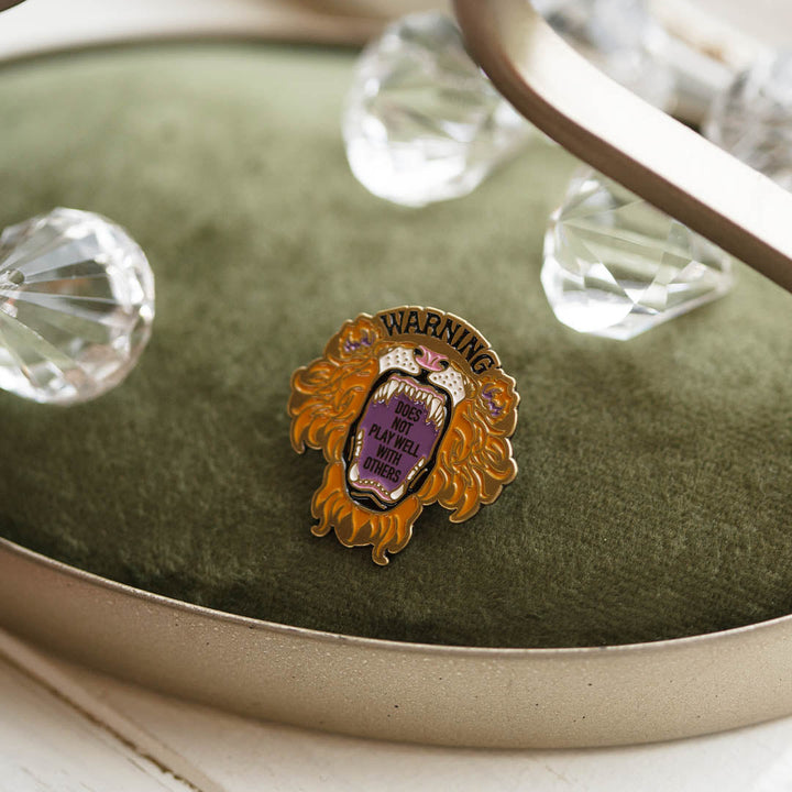 Pins / ANIMAL DULTON