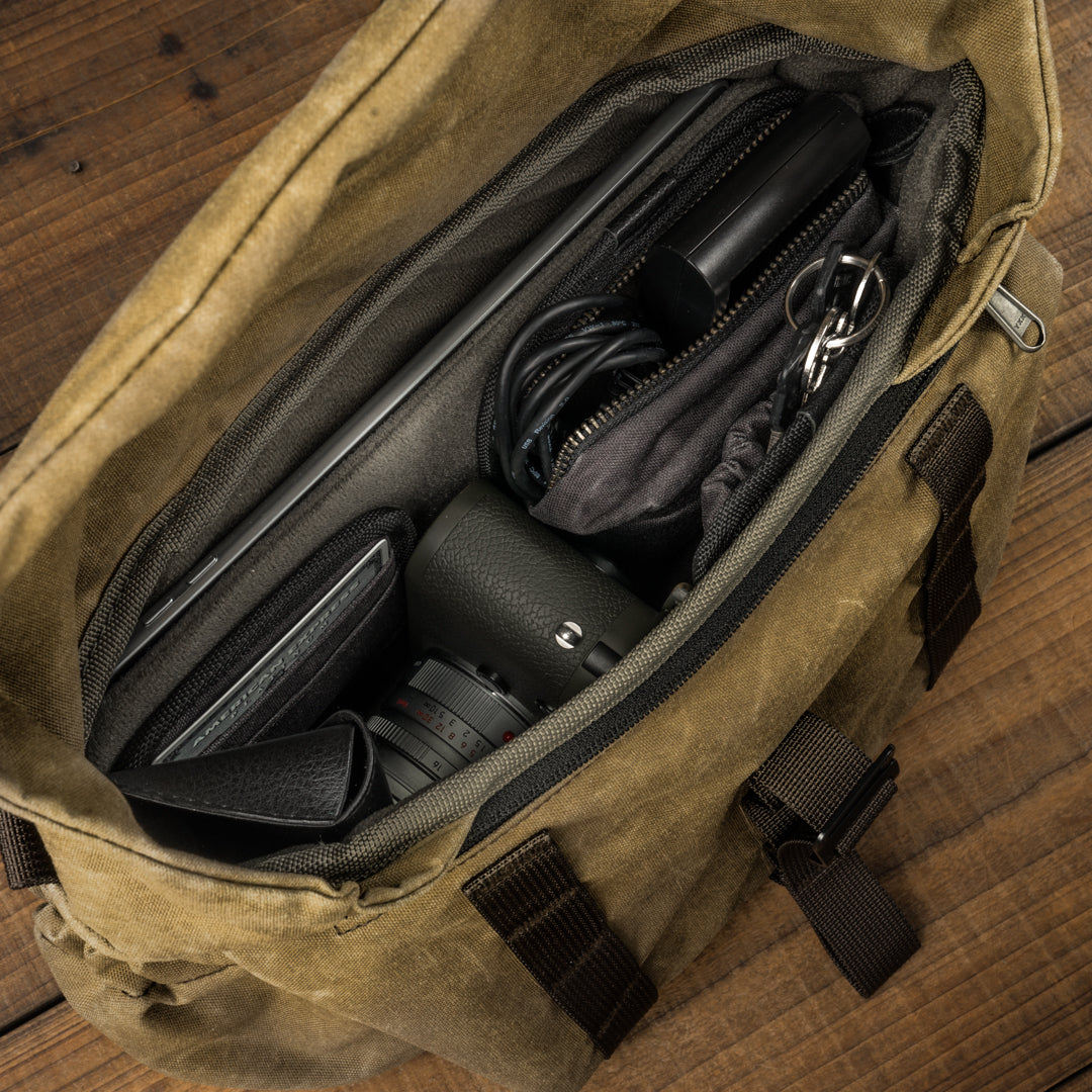 Pilot Travel Camera Bag | 7L Wotancraft