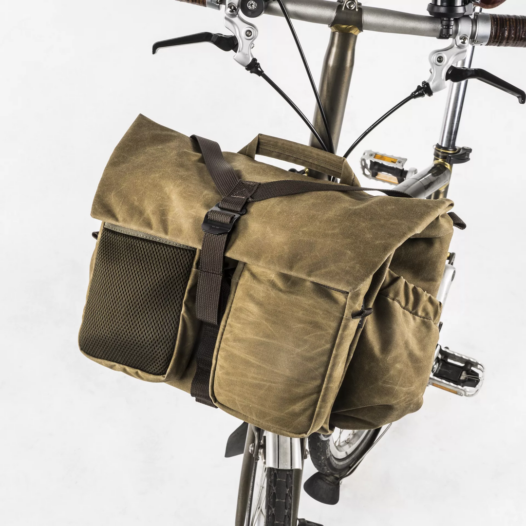 Pilot Brompton Bag 10L | With 2 pouch modules (Carrier Frame not Pilot Brompton Bag 10L | With 2 pouch modules (Carrier Frame not