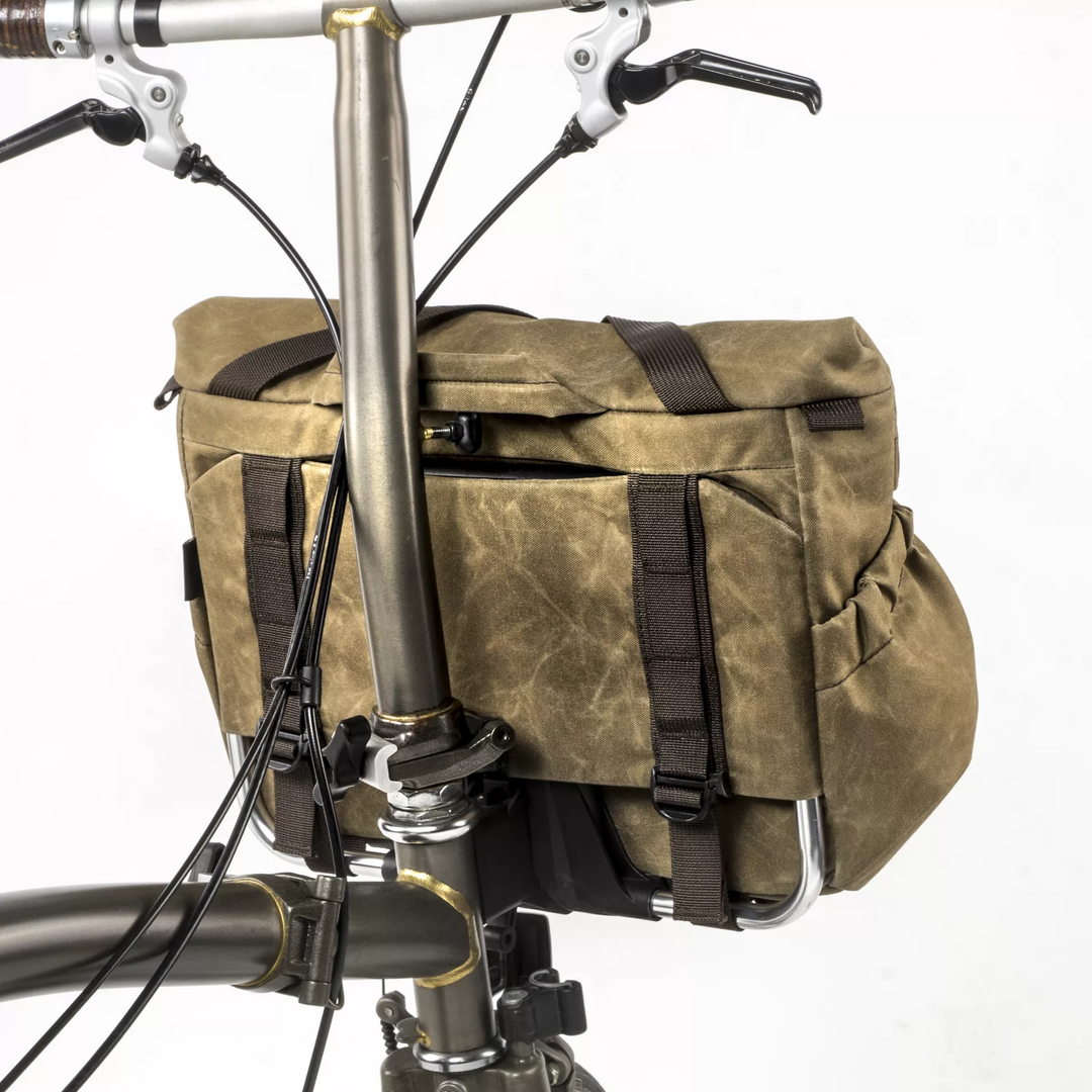 Pilot Brompton Bag 10L | With 2 pouch modules (Carrier Frame not Pilot Brompton Bag 10L | With 2 pouch modules (Carrier Frame not