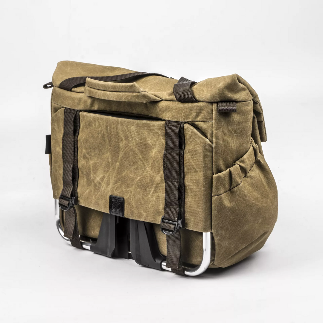 Pilot Brompton Bag 10L | With 2 pouch modules (Carrier Frame not Pilot Brompton Bag 10L | With 2 pouch modules (Carrier Frame not