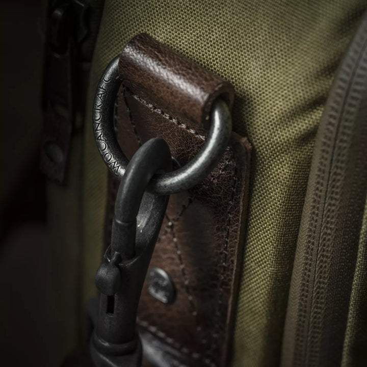 #color_olive-green-canvas