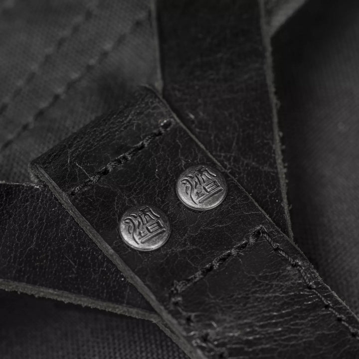 #color_charcoal-black-canvas