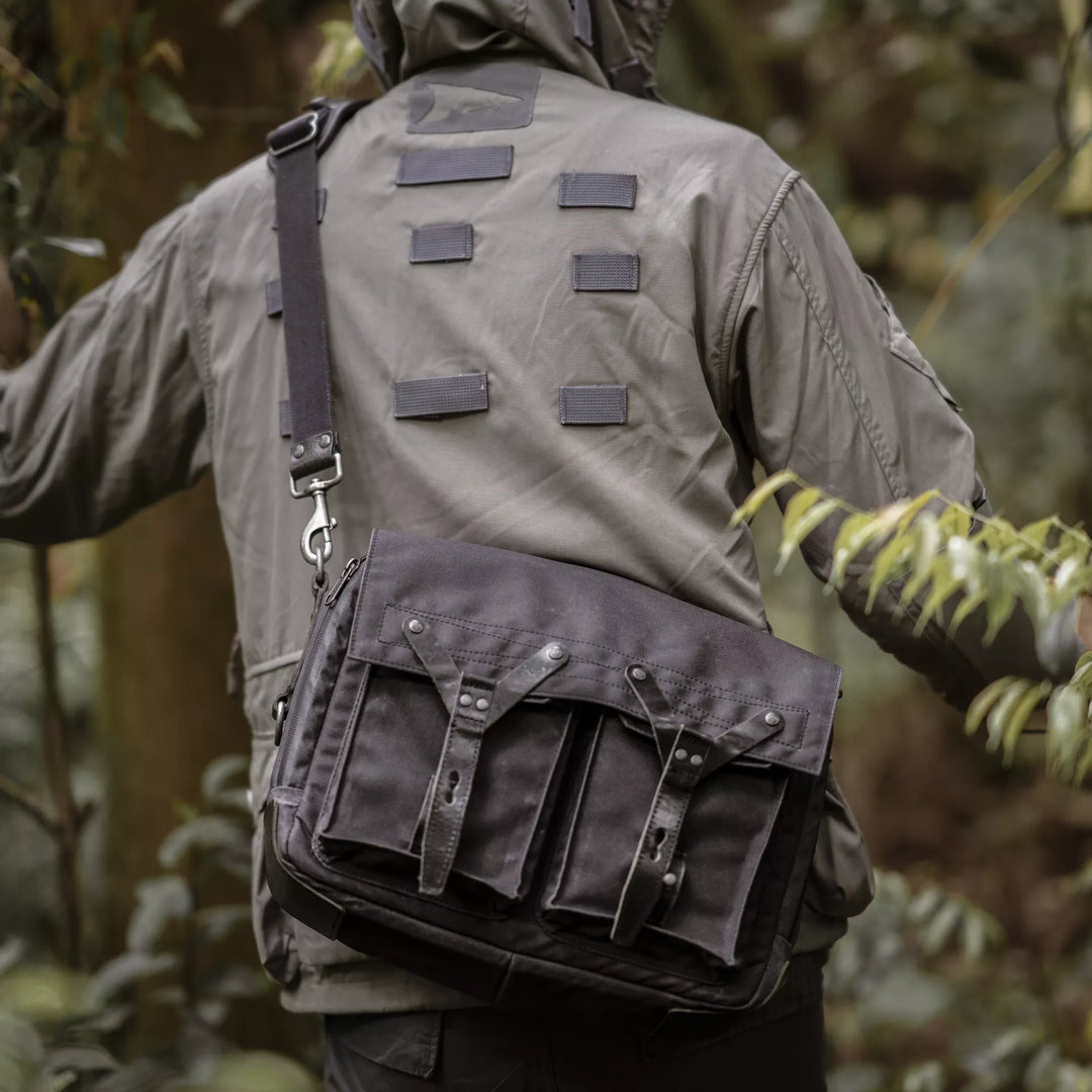 New City Explorer Scout Daily/ Camera Bag 9L FEVERGUY