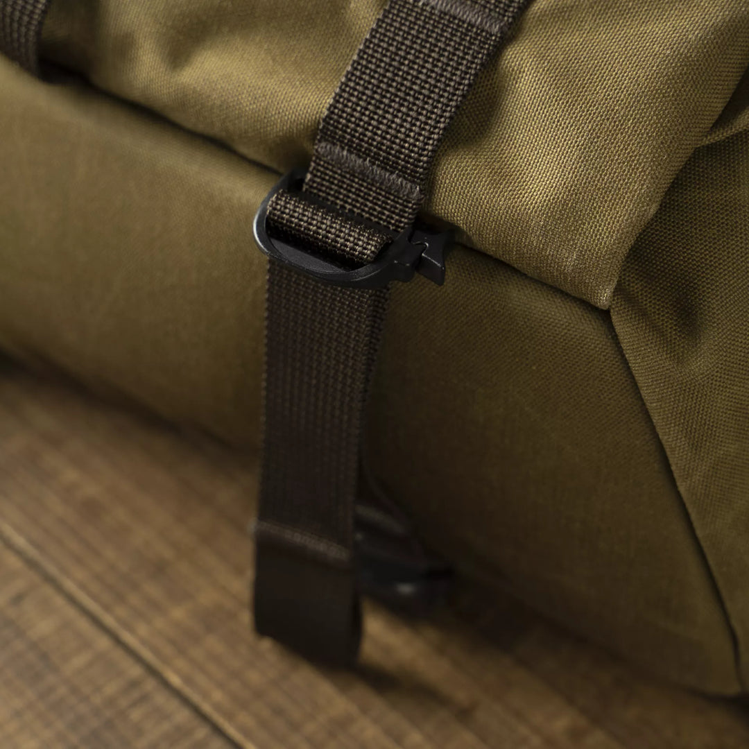 #color_khaki-brown-canvas