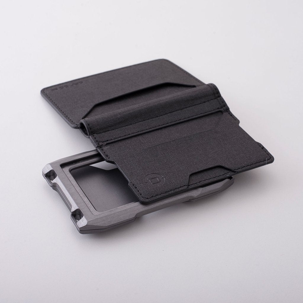 DANGO - A10 Pocket Adapter | Bifold