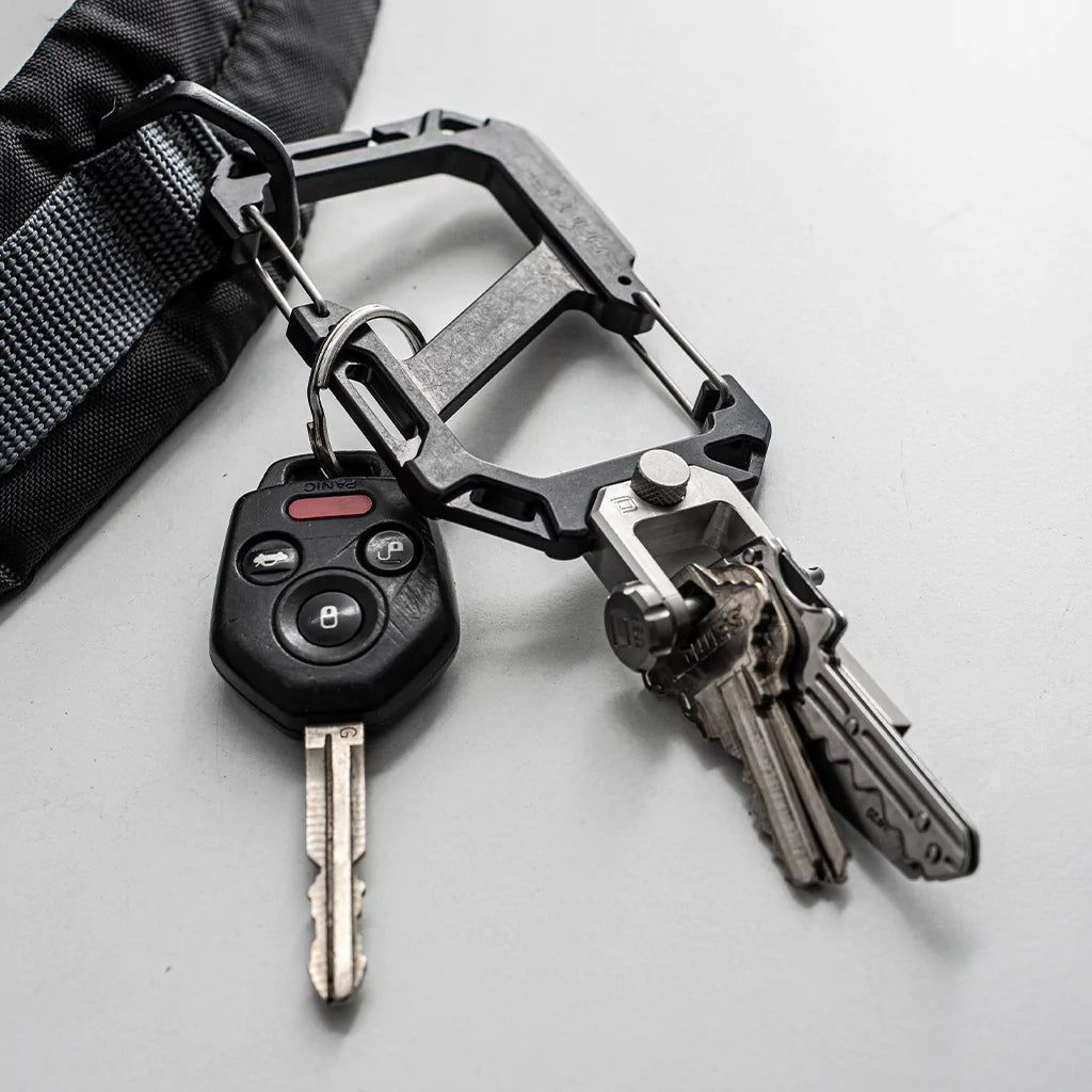 Carabiner XL & Shackle Dango