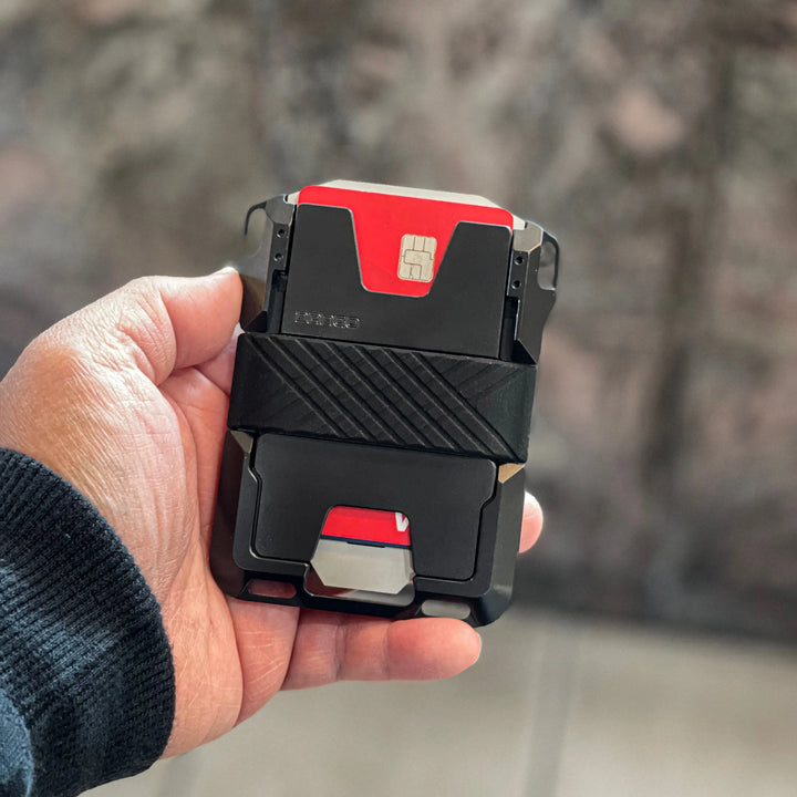 #color_black-out-edition