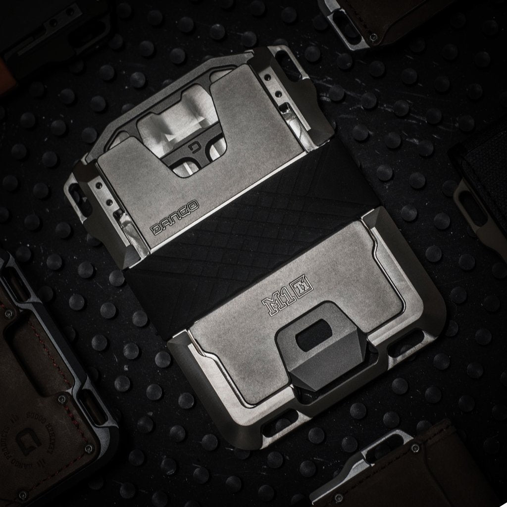 DANGO - M1 Maverick Tactical Wallet | Single Pocket Titanium - FEVERGUY