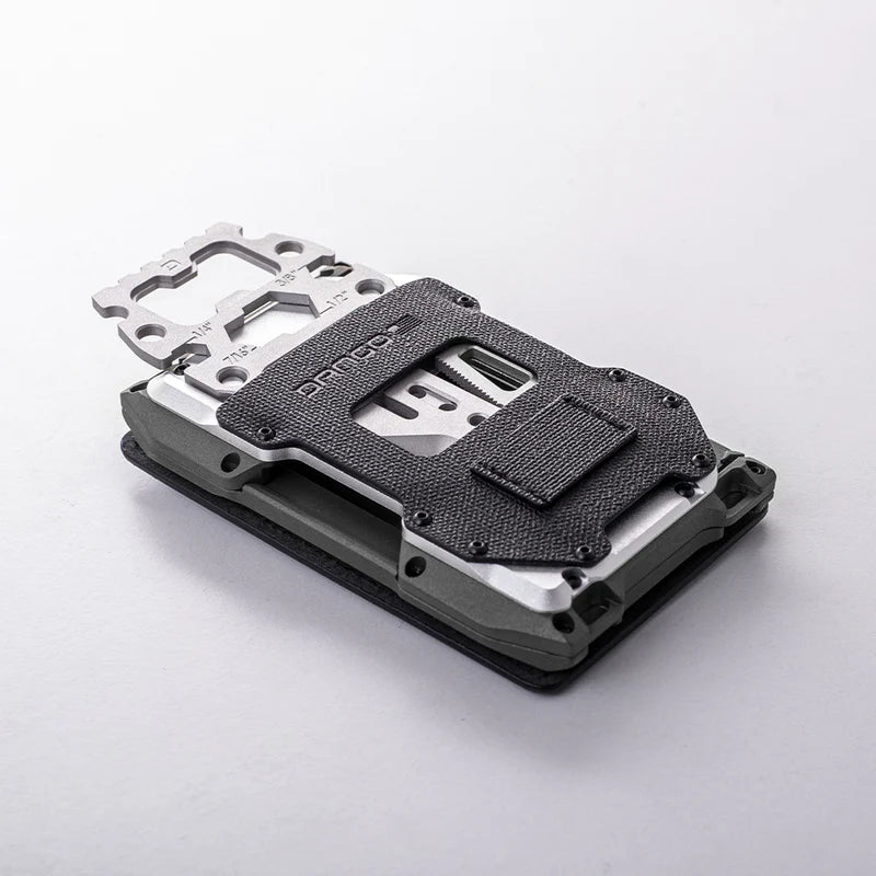 A10 Holster Backplate with MT05 Multi-Tool Dango