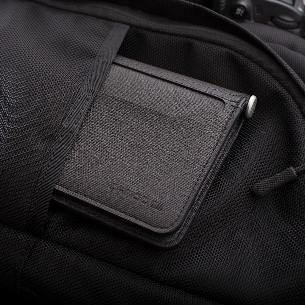 P02 Pioneer Travel Wallet Dango