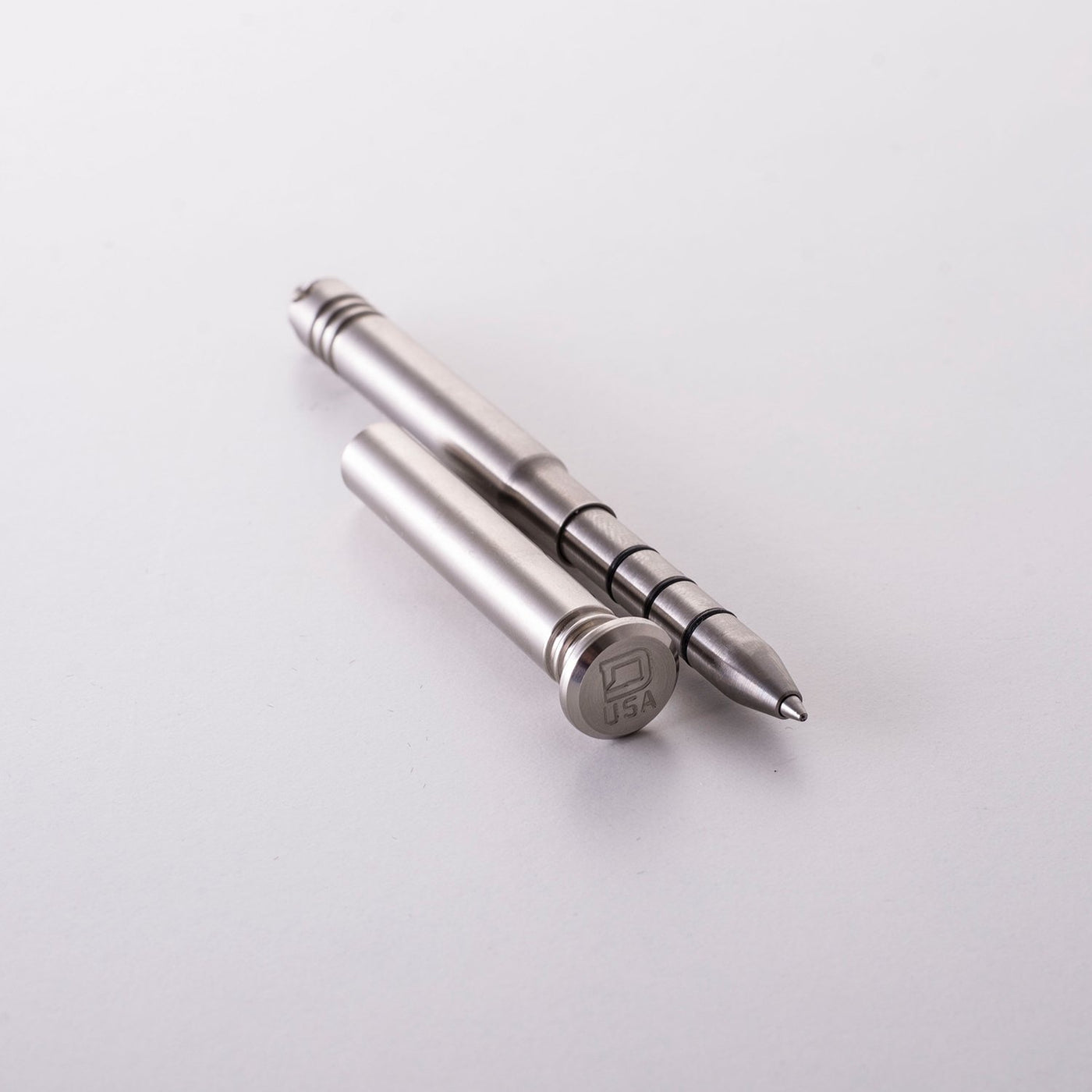 DANGO - P01 Titanium Pen