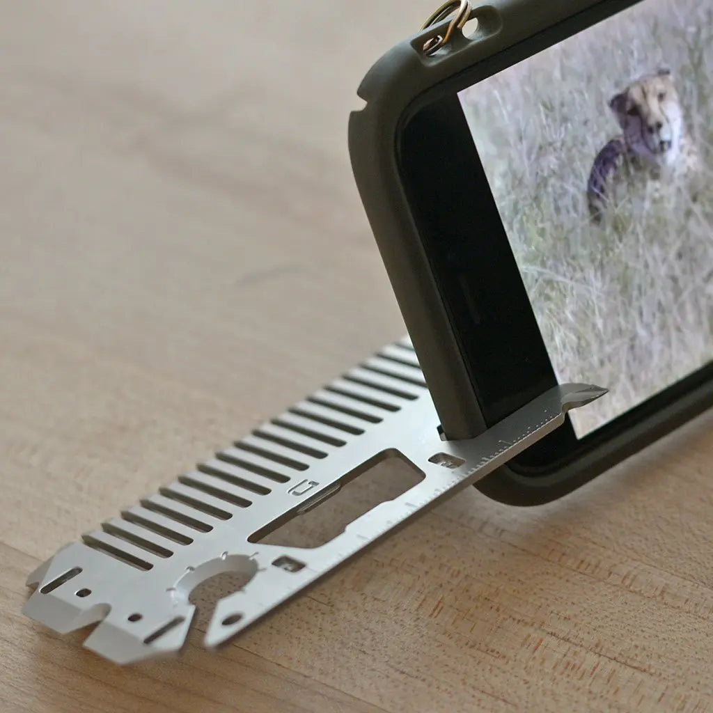 DANGO - MT03 Comb & Clip Multitool - FEVERGUY